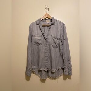 Cloth & Stone Charcoal Button-Up Shirt. Size M